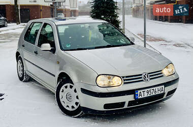 Хэтчбек Volkswagen Golf 2000 в Ивано-Франковске