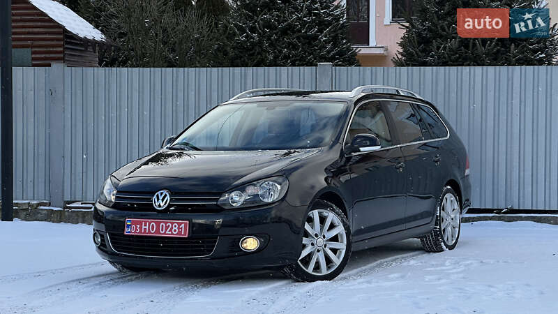 Універсал Volkswagen Golf 2009 в Самборі