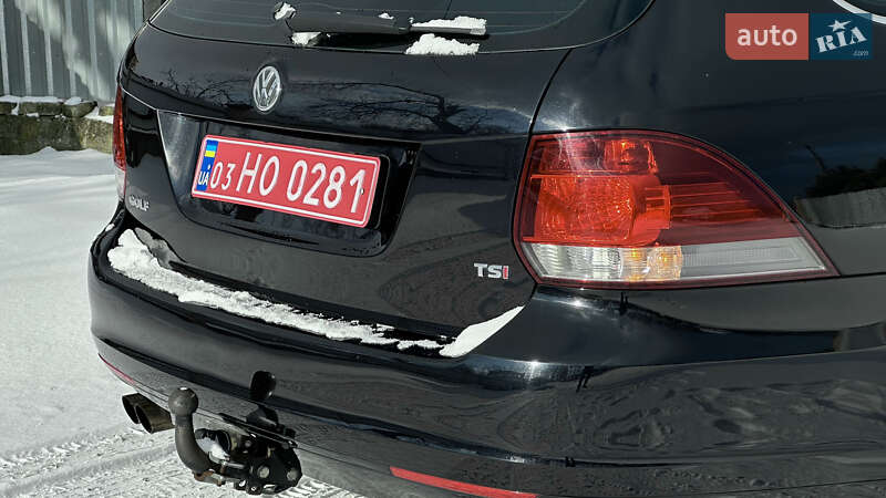 Універсал Volkswagen Golf 2009 в Самборі