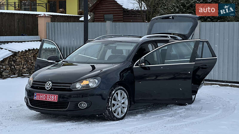 Універсал Volkswagen Golf 2009 в Самборі