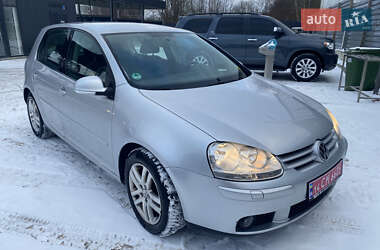 Хетчбек Volkswagen Golf 2007 в Львові