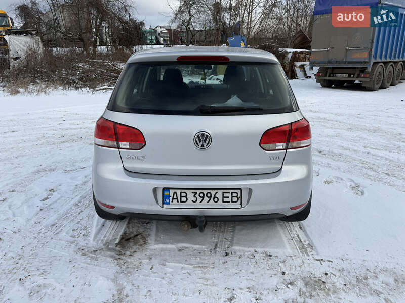 Хетчбек Volkswagen Golf 2010 в Вінниці