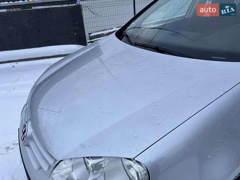 Хэтчбек Volkswagen Golf 2007 в Львове