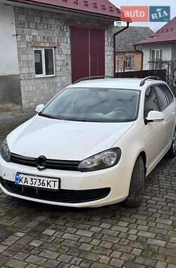 Універсал Volkswagen Golf 2013 в Вишнівці
