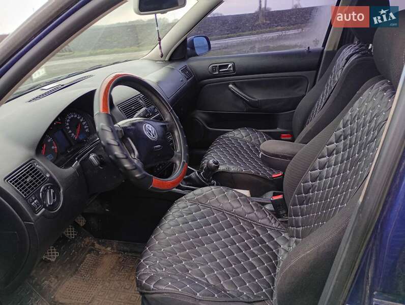 Универсал Volkswagen Golf 2001 в Великой Багачке