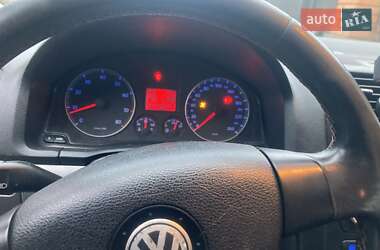 Хетчбек Volkswagen Golf 2006 в Тальному