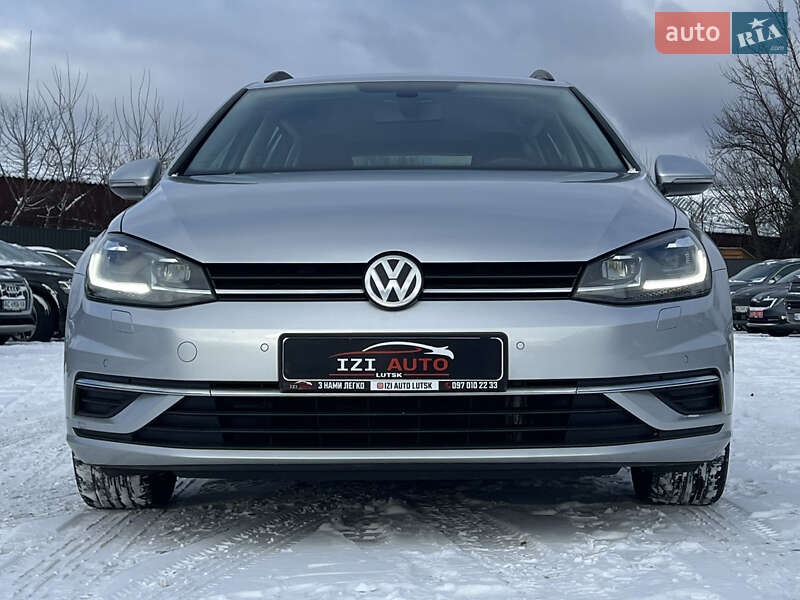 Универсал Volkswagen Golf 2019 в Луцке