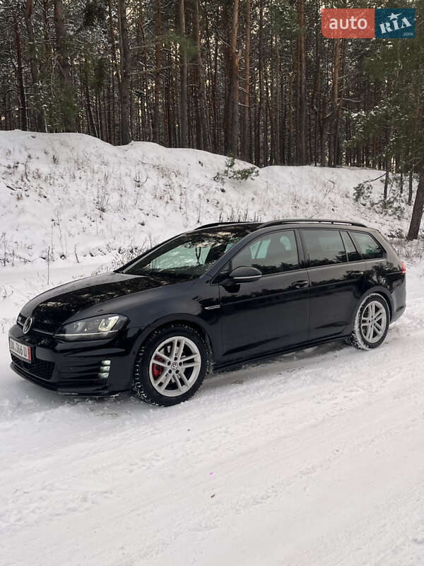 Volkswagen Golf 2016
