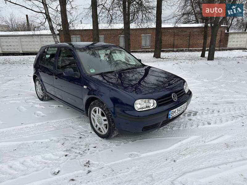 Volkswagen Golf 2003