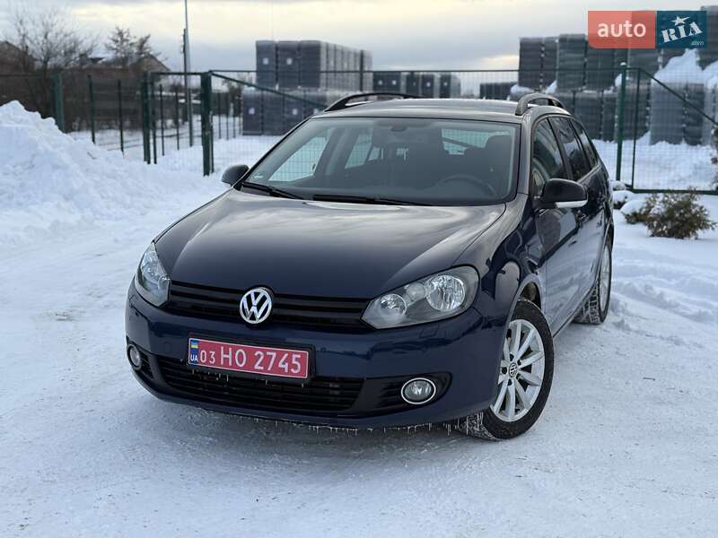 Универсал Volkswagen Golf 2012 в Сарнах