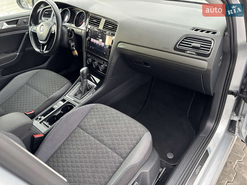 Универсал Volkswagen Golf 2019 в Стрые фото 21 Универсал Volkswagen Golf 2019 в Стрые