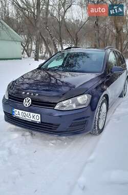 Универсал Volkswagen Golf 2013 в Каменке