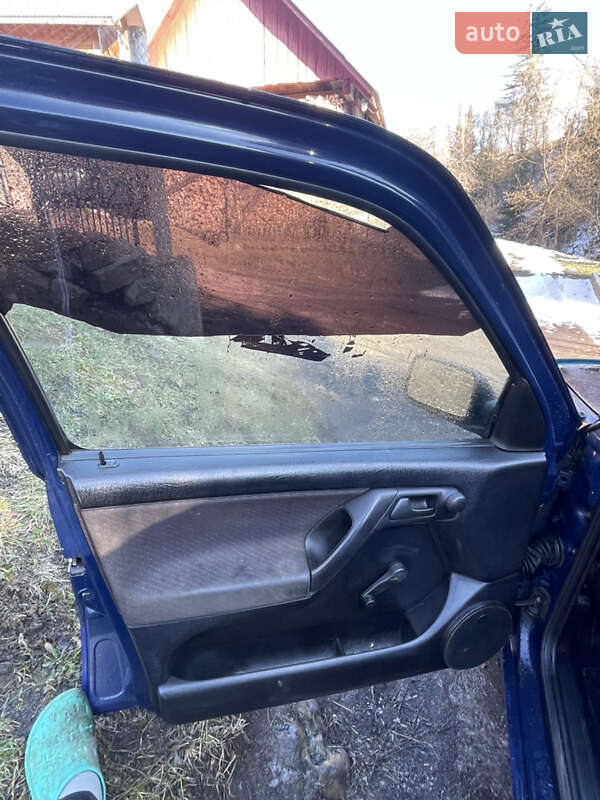 Хэтчбек Volkswagen Golf 1994 в Сколе фото 4 Хэтчбек Volkswagen Golf 1994 в Сколе