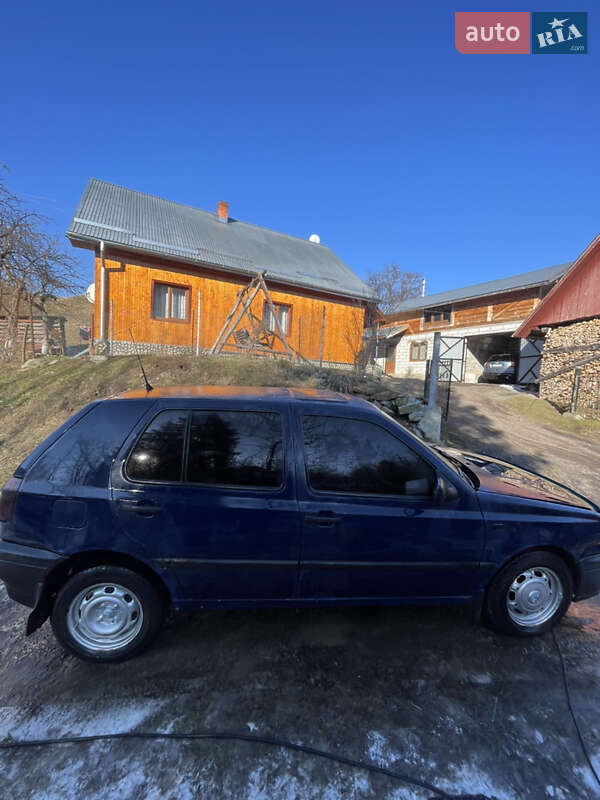 Хэтчбек Volkswagen Golf 1994 в Сколе фото 17 Хэтчбек Volkswagen Golf 1994 в Сколе