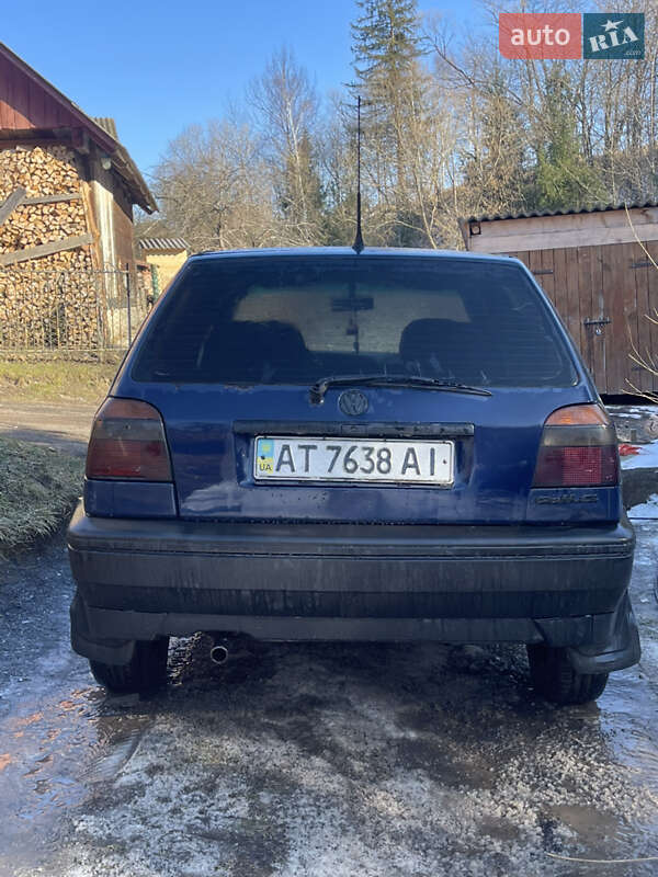 Хэтчбек Volkswagen Golf 1994 в Сколе фото 16 Хэтчбек Volkswagen Golf 1994 в Сколе