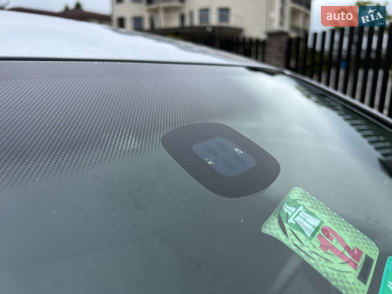 Хэтчбек Volkswagen Golf 2009 в Староконстантинове