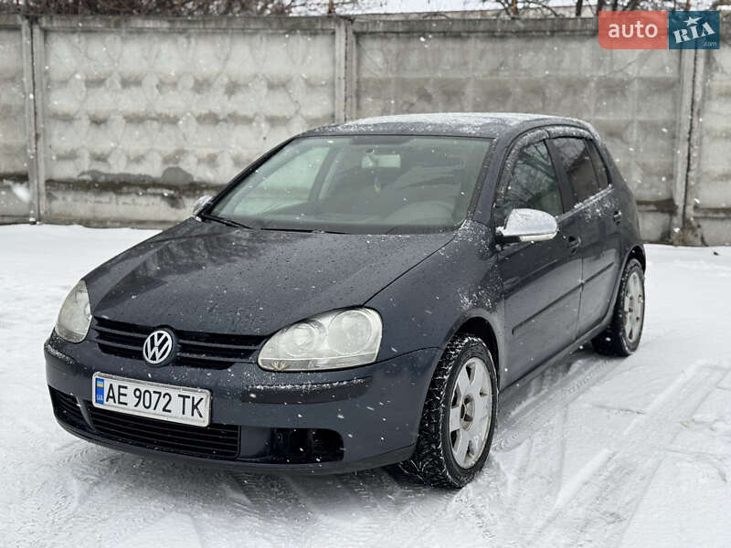 Volkswagen Golf 2004