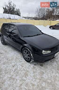 Хэтчбек Volkswagen Golf 1998 в Харькове