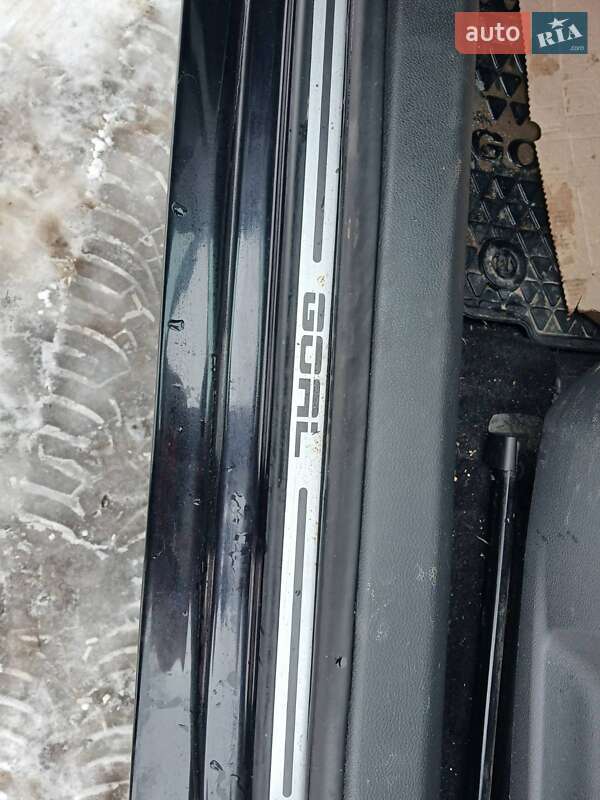 Хетчбек Volkswagen Golf 2006 в Тернополі