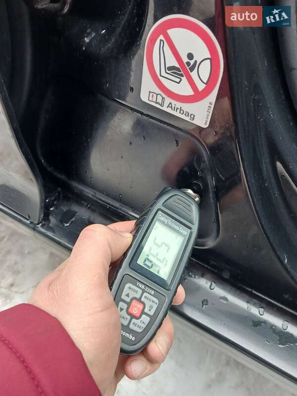 Хетчбек Volkswagen Golf 2006 в Тернополі