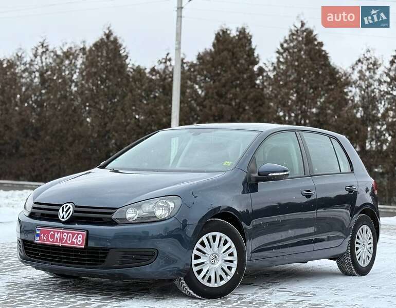 Хетчбек Volkswagen Golf 2010 в Вінниці