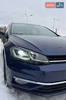 Универсал Volkswagen Golf 2017 в Львове