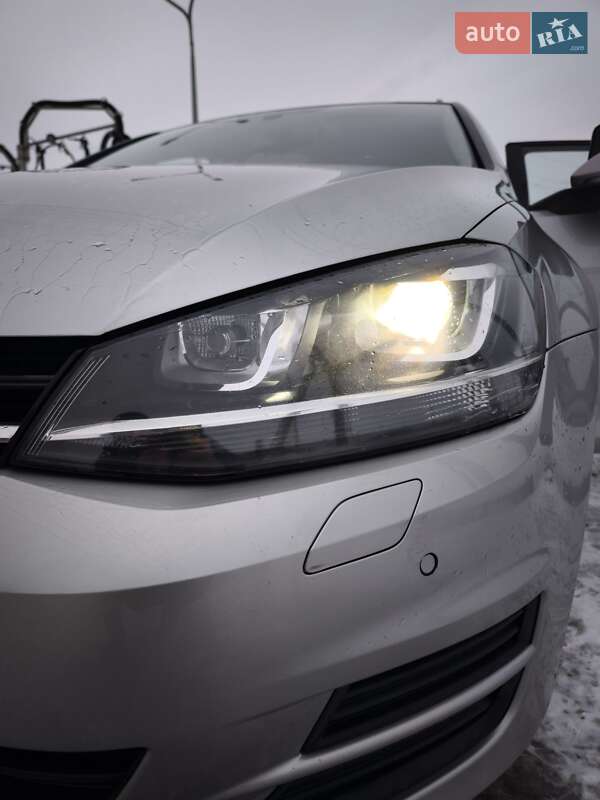 Універсал Volkswagen Golf 2014 в Львові