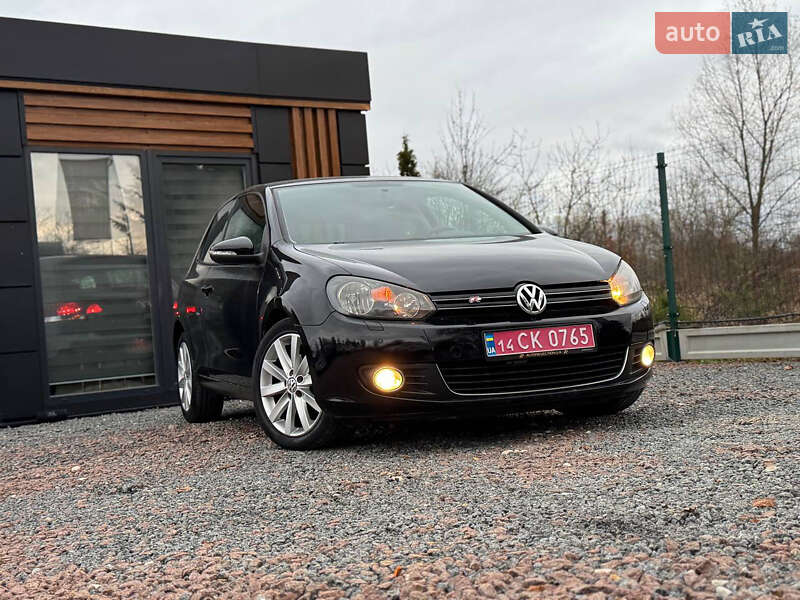 Хетчбек Volkswagen Golf 2010 в Дрогобичі