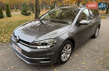 Универсал Volkswagen Golf 2018 в Хмельницком