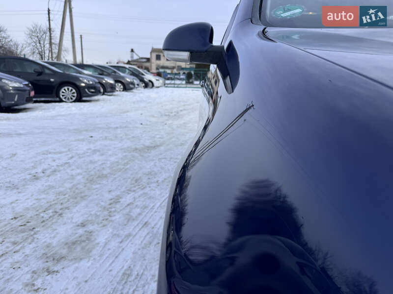 Хетчбек Volkswagen Golf 2007 в Звенигородці