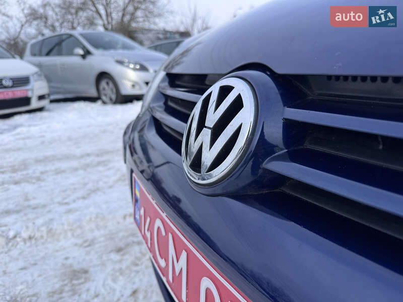 Хетчбек Volkswagen Golf 2007 в Звенигородці