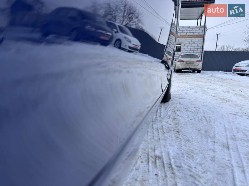 Хетчбек Volkswagen Golf 2007 в Звенигородці