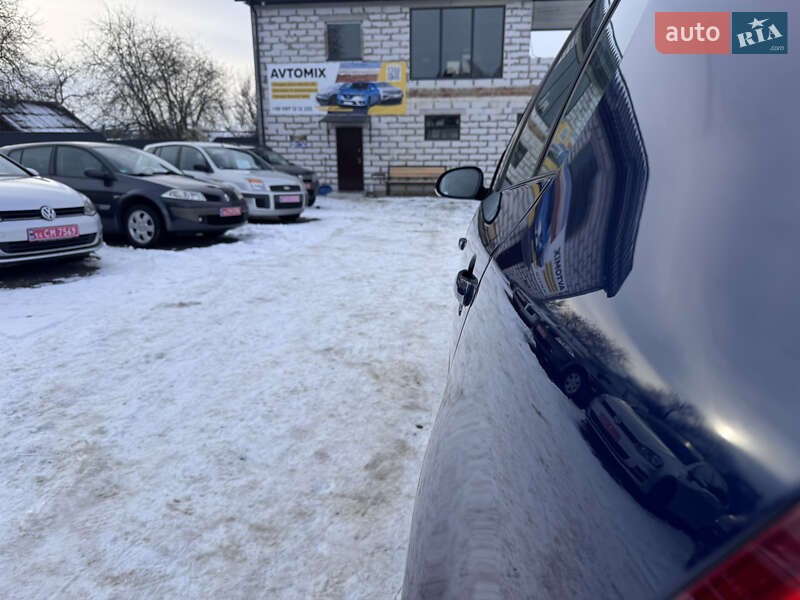 Хетчбек Volkswagen Golf 2007 в Звенигородці