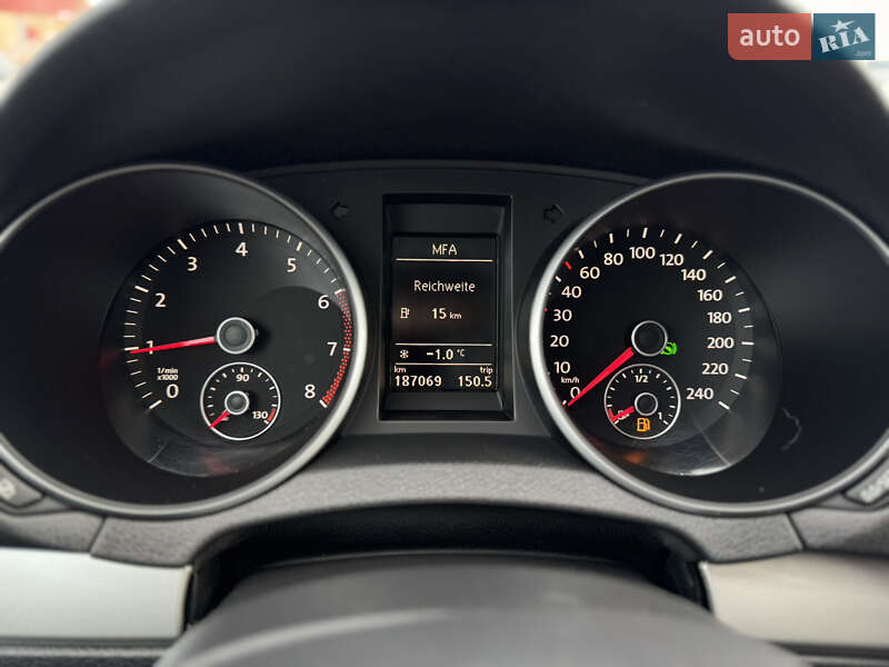 Хетчбек Volkswagen Golf 2009 в Луцьку