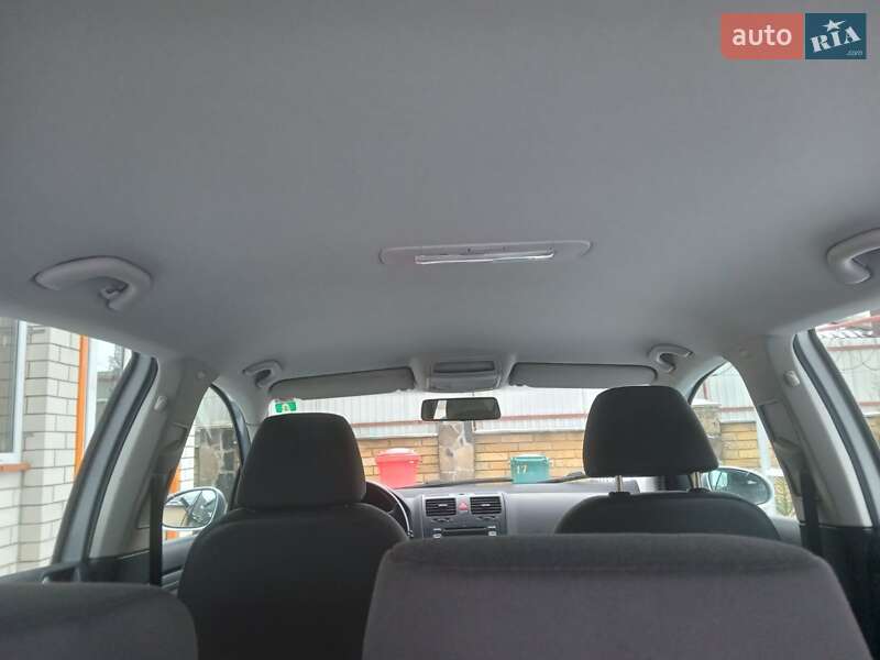 Хэтчбек Volkswagen Golf 2007 в Луцке