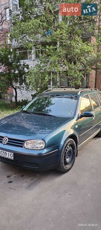 Volkswagen Golf 2001