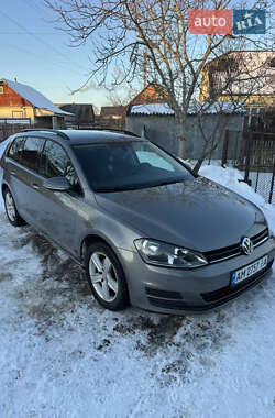 Універсал Volkswagen Golf 2013 в На Новій Борові