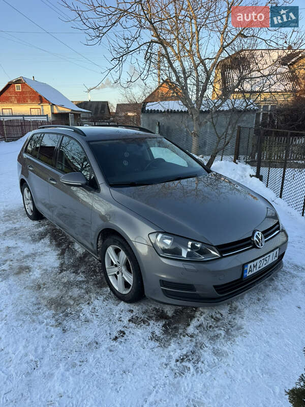 Універсал Volkswagen Golf 2013 в На Новій Борові