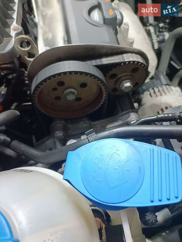 Хэтчбек Volkswagen Golf 2009 в Дубно