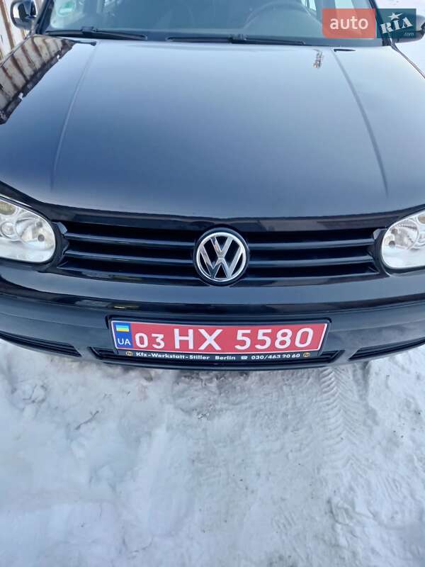 Хетчбек Volkswagen Golf 2003 в Тернополі