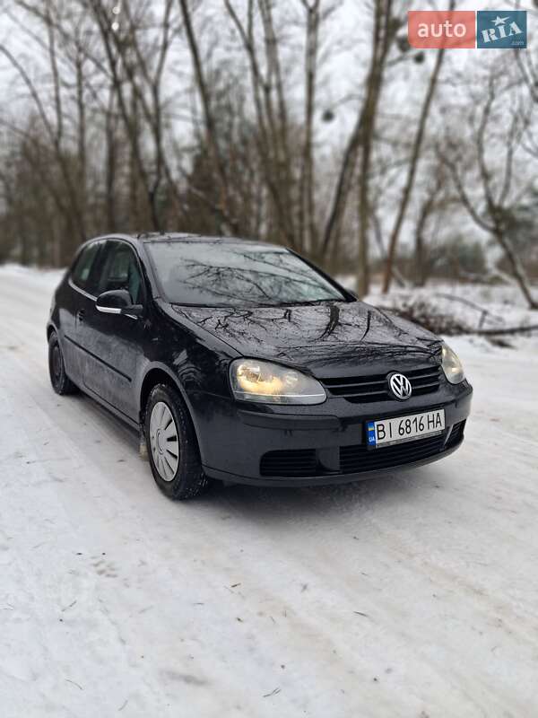 Volkswagen Golf 2004