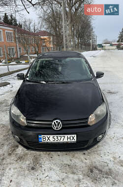Хэтчбек Volkswagen Golf 2010 в Городке