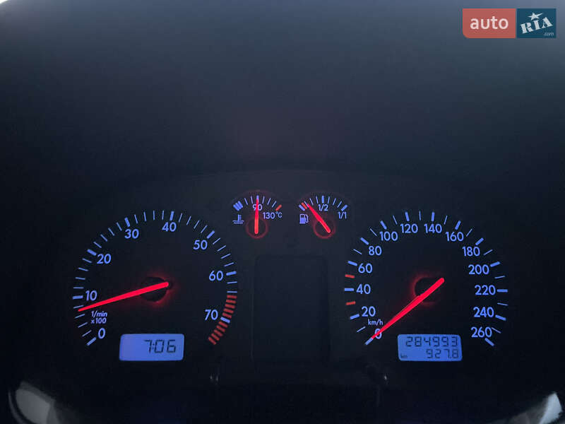 Универсал Volkswagen Golf 2001 в Львове