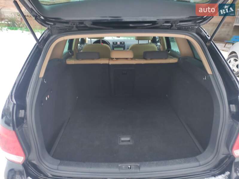 Универсал Volkswagen Golf 2009 в Каменец-Подольском