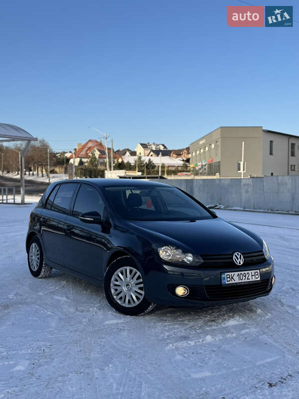 Volkswagen Golf 2011 Volkswagen Golf 2011