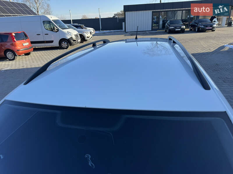 Універсал Volkswagen Golf 2009 в Володимирі