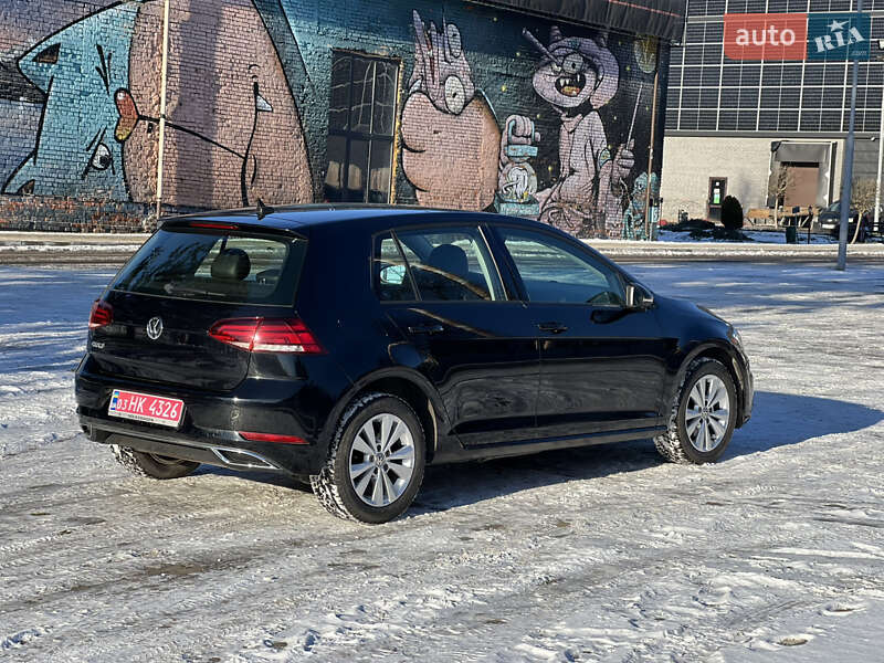 Хетчбек Volkswagen Golf 2019 в Луцьку