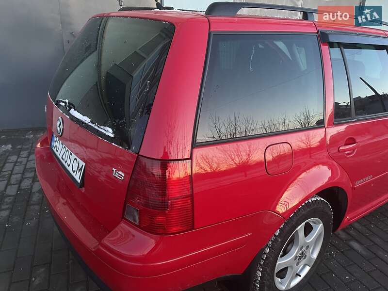 Універсал Volkswagen Golf 2006 в Тернополі