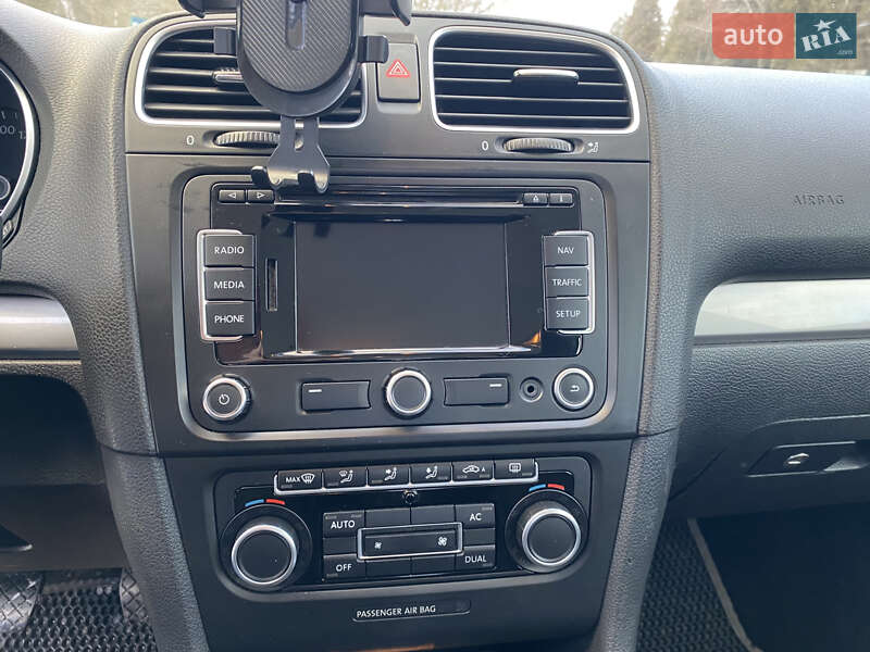 Хетчбек Volkswagen Golf 2011 в Львові фото 24 Хетчбек Volkswagen Golf 2011 в Львові