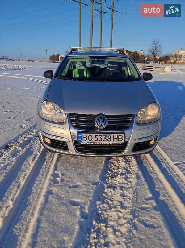 Універсал Volkswagen Golf 2007 в Тернополі